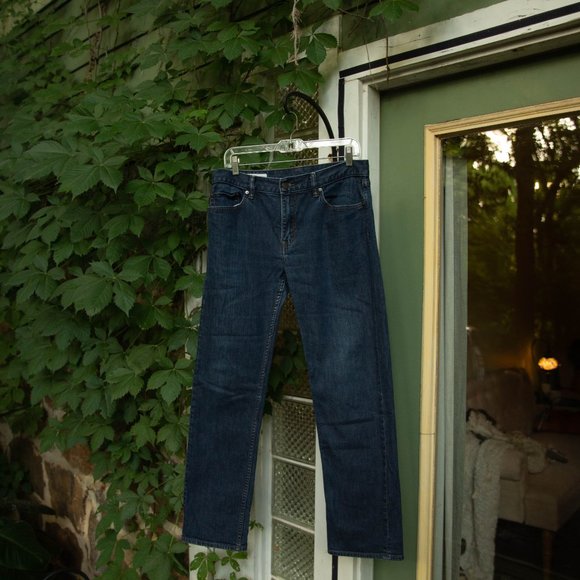 Banana Republic Straight Cut Jeans - Picture 8 of 8